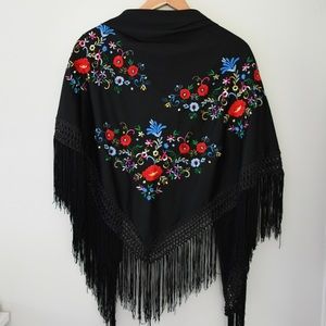 Embroidered Triangle Vintage Floral Shawl